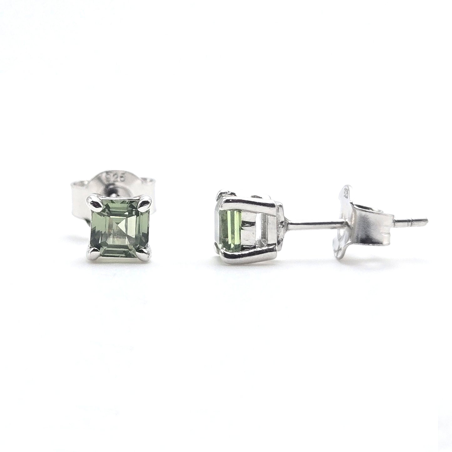 GREEN SAPPHIRE EARRINGS